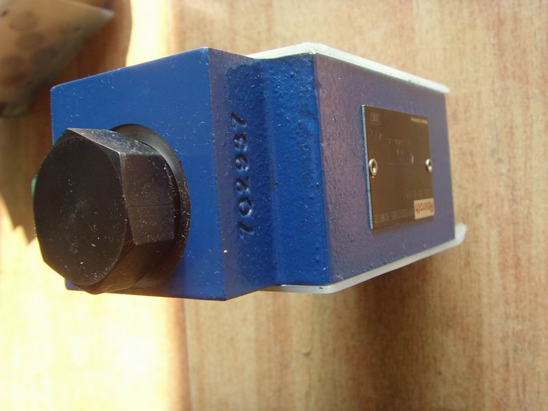 ��ʿ������DKC02.3-040-7-FW�ֻ�15901806954